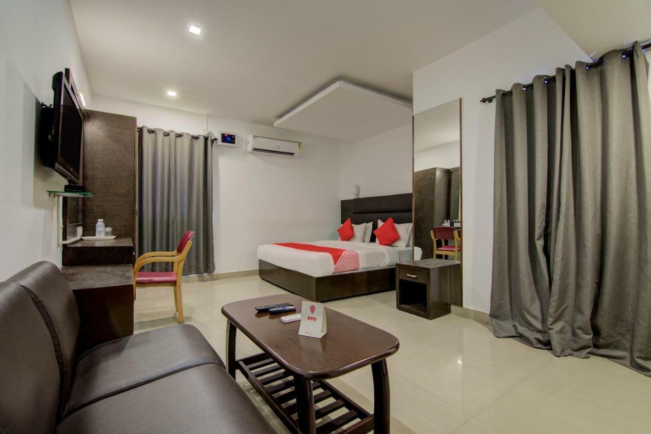 Hotel Sai International Ченнаи Экстерьер фото